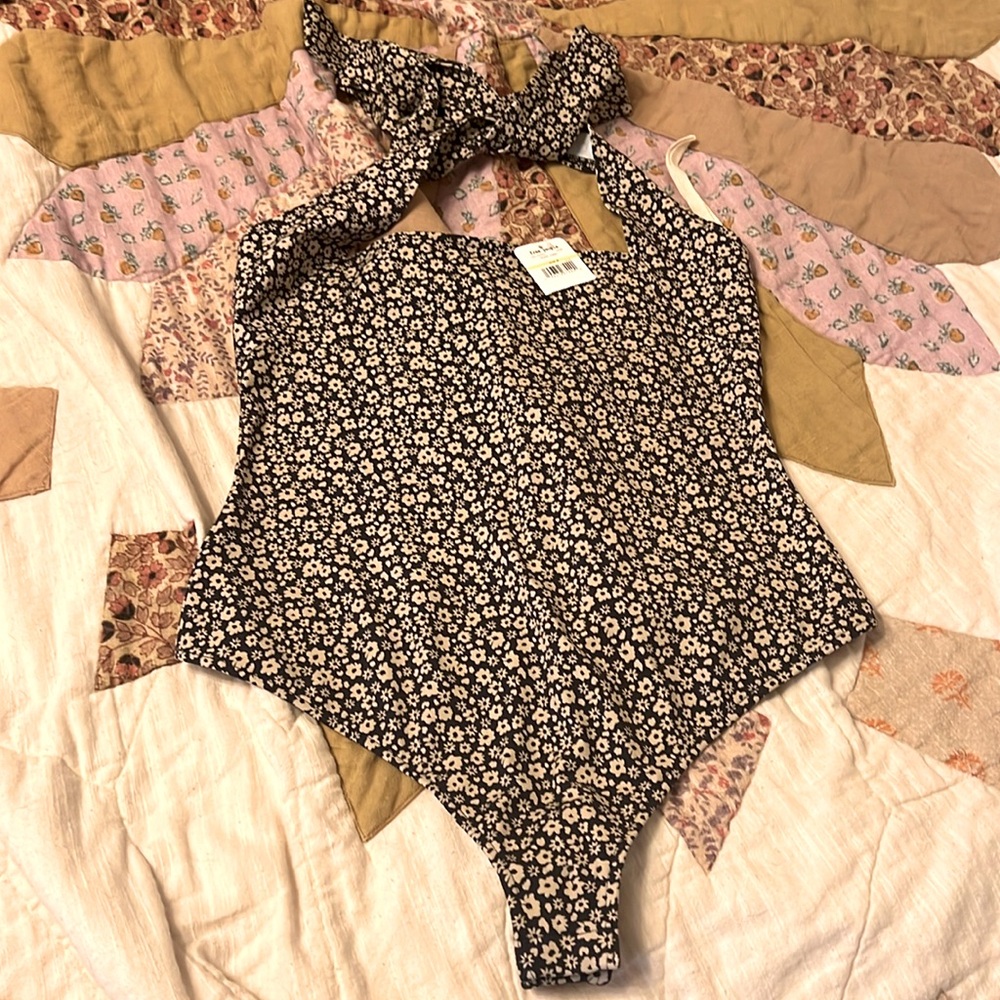 Free People Floral Thong Bodysuit black size M NWT